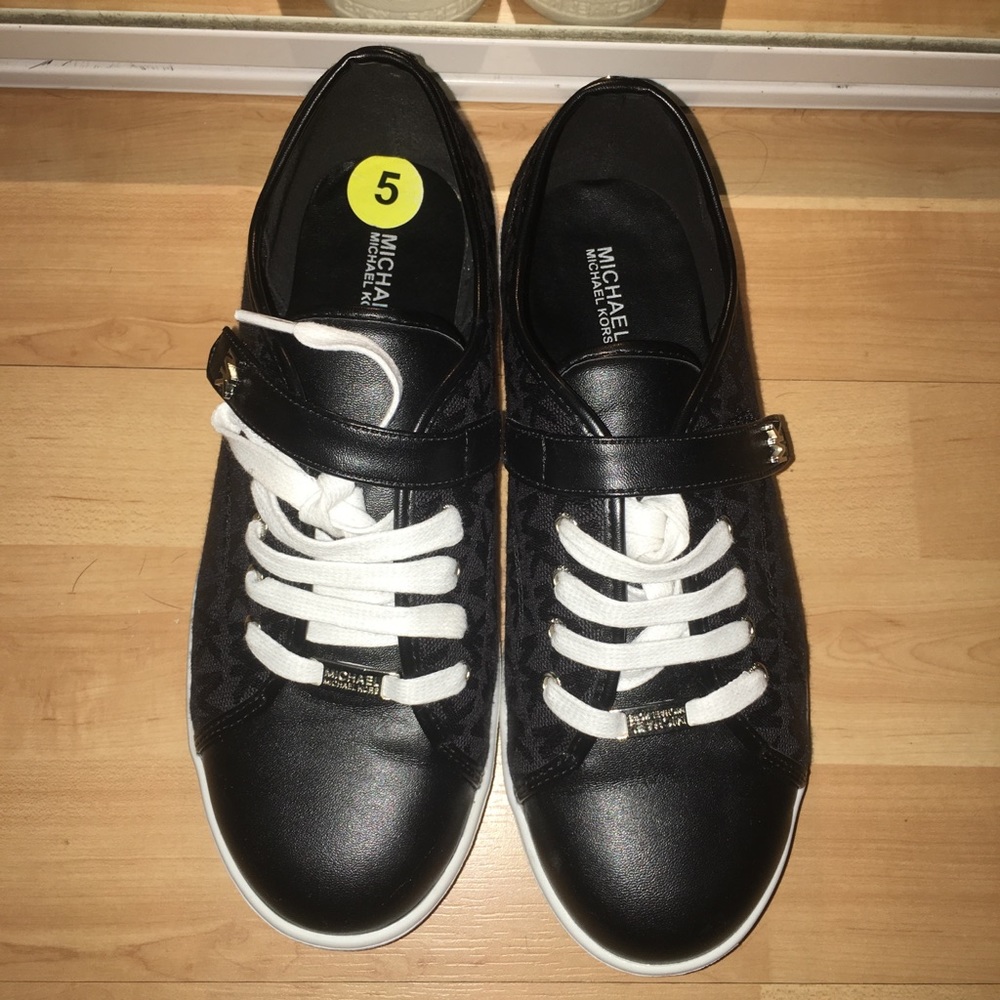 Michael Kors Sneakers